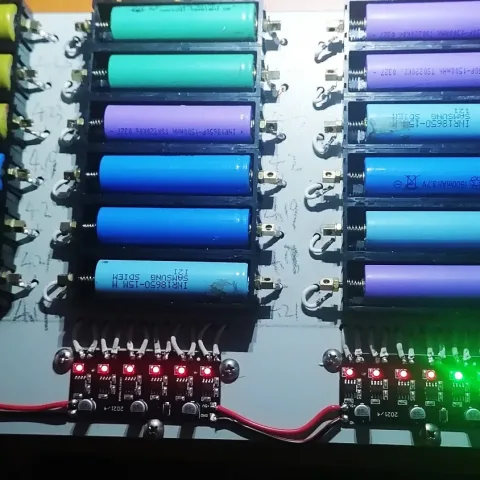 18650&21700-battery-holder-DIY