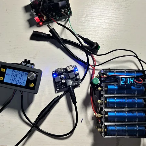 18650 Spliceable Battery Box